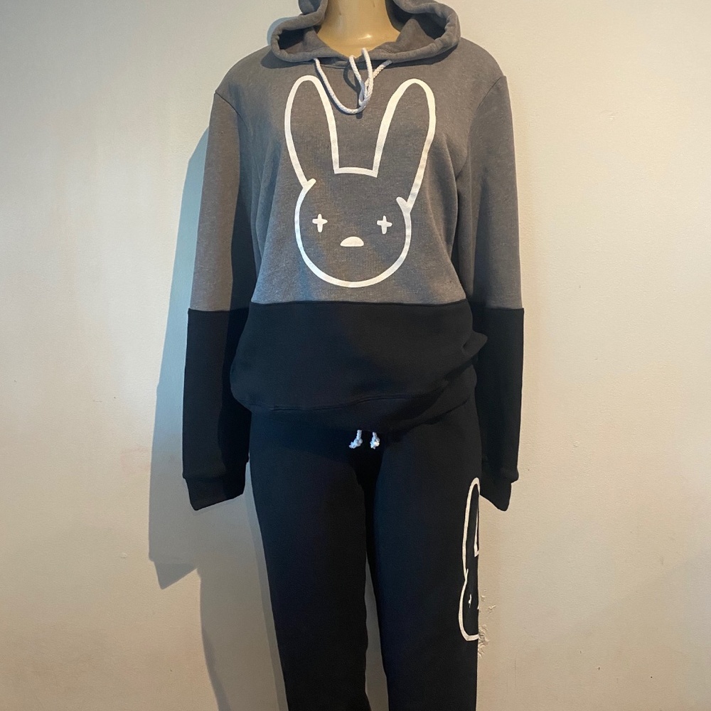 Women Bad Bunny Gray Hoodie and Pants Set 2-pc